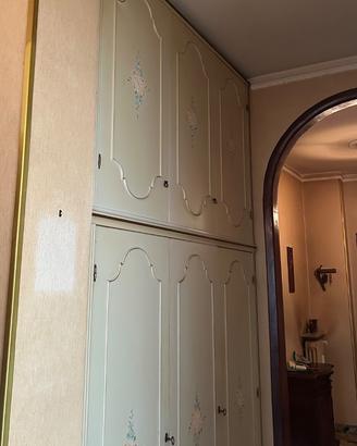 Armadio veneziano legno massello decorato a mano