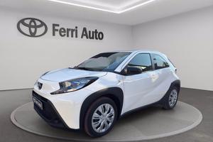 TOYOTA Aygo x 1.0 active 72cv