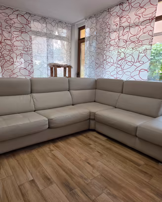 Divano letto in vera pelle ad angolo cm 305x260