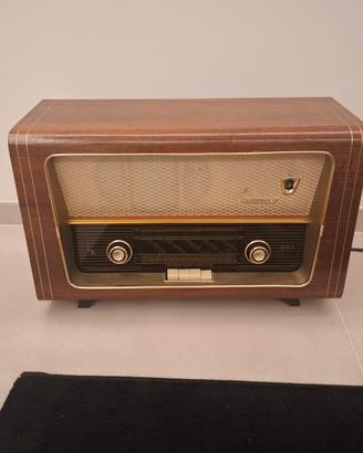 radio  antico funzionante 