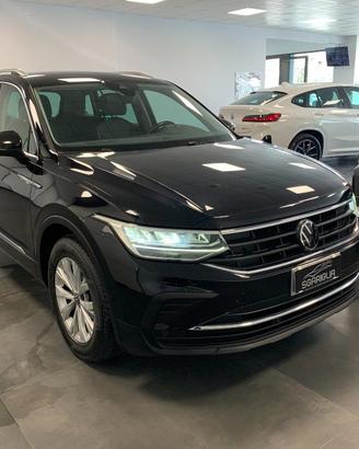 VOLKSWAGEN Tiguan 2.0 TDI Automatico DSG Eleganc