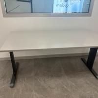 Tavolo per ufficio
