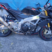 Aprilia V4 R tuono