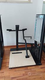 Macchinario palestra GymTribe – Glutei e gambe
