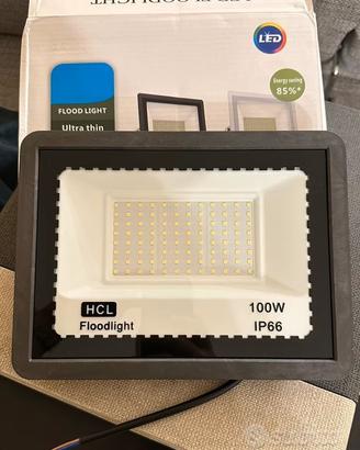 Faro led esterno 100W