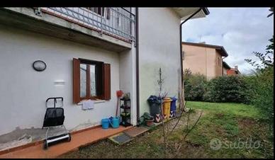 Immobile in asta di 103 m² con 3 locali e box auto