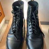 Dr. Martens 1460 in pelle