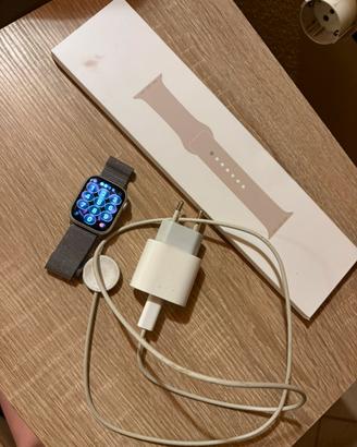 Apple wacht serie 8 cellular gps