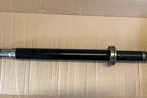 Semiasse MERCEDES classe C , E , GLC