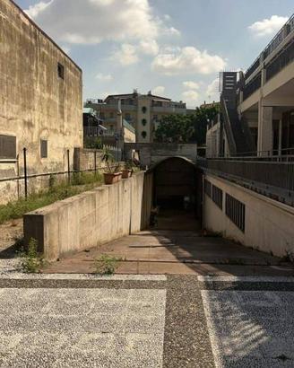 Immobile di 835 m² a Cercola
