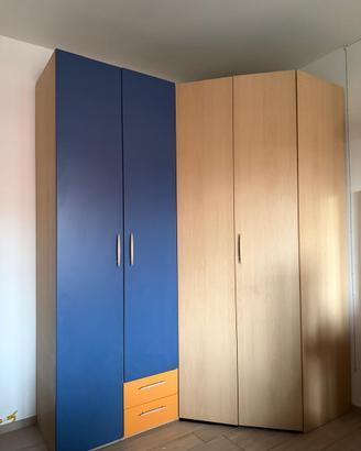 Armadio in legno per cameretta