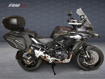 BENELLI TRK 502 X -