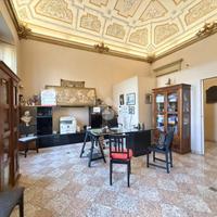 4 LOCALI A ACQUI TERME