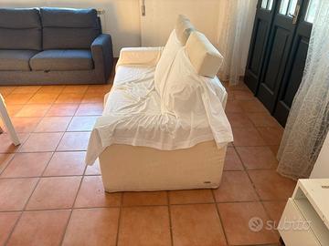 Divano letto poltrone & sofà