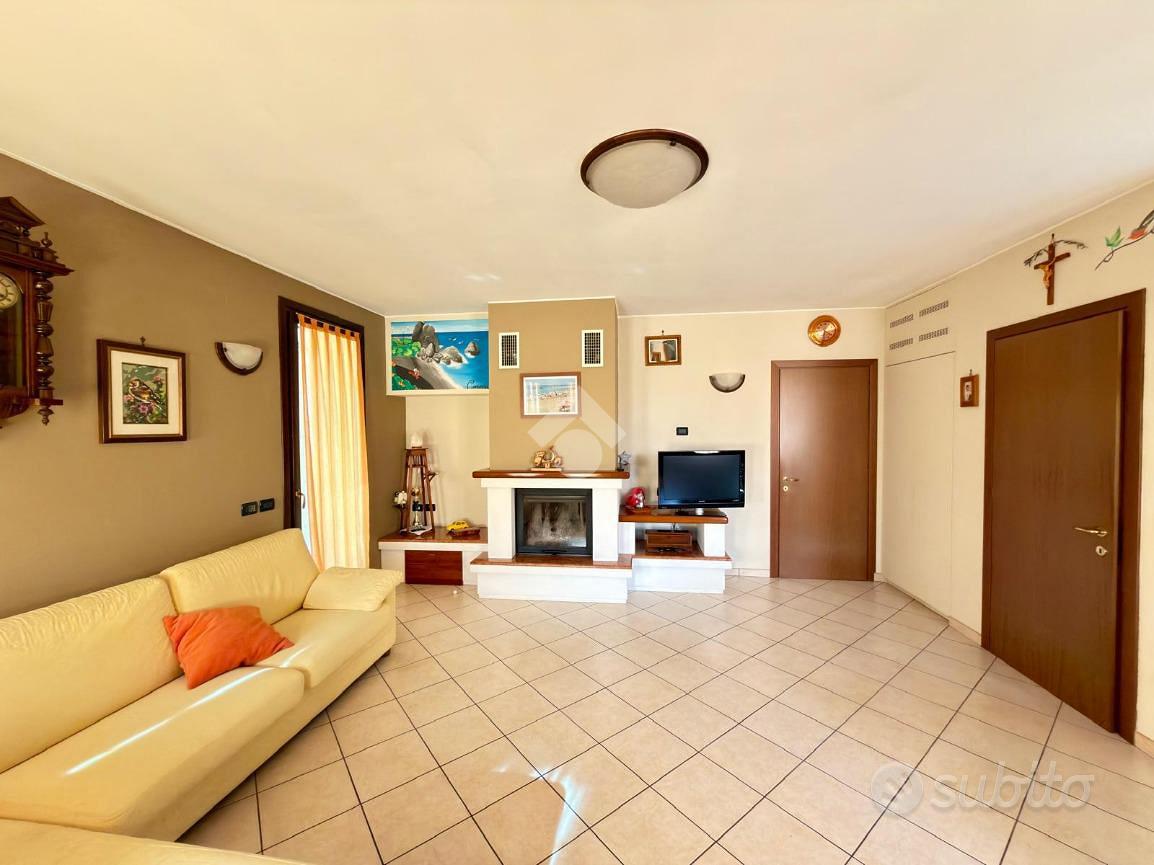 Casa – Castel Goffredo - Vista 4