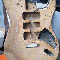 Body stratocaster da restaurare
