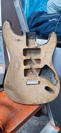 Body stratocaster da restaurare
