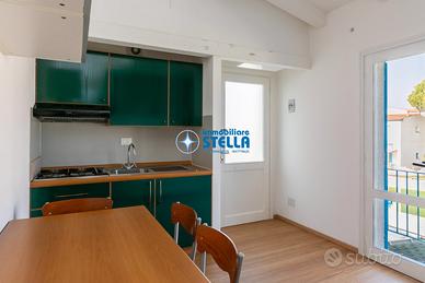 Gabbiani / Posto auto * vicino mare