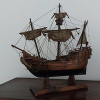Modellino in legno Caravella Santa Maria anni 60