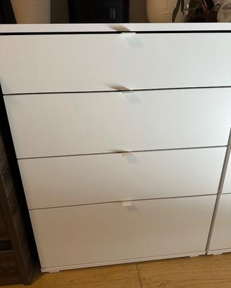 cassettiera IKEA VIHALS con 4 cassetti (due pezzi)
