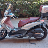 Piaggio Beverly 350