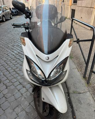 Yamaha Majesty 400 bianco