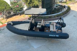 Gommone NUOVO 5,80 metri multiaccessoriato