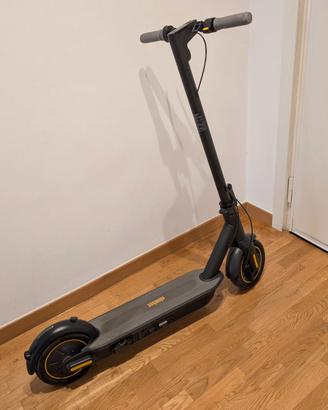 Monopattino Segway Ninebot GX30 Max