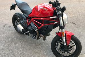 Ducati Monster 797