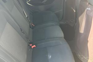 Ford c-max motore fuso