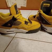 Air Jordan 4 Flight gialle