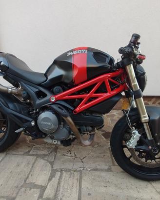 ducati Monster 796 abs