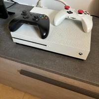 Xbox one S 1 TB con scatola originale 