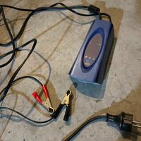 Mantenitore di batteria