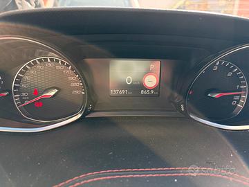 Peugeot 308 tenuta maniacalmente