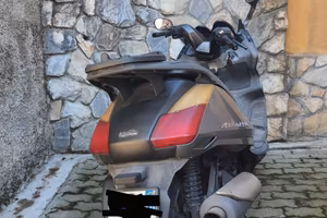 scooter Aprilia