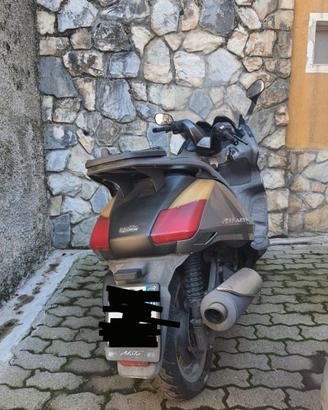 scooter Aprilia