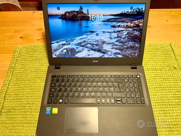 Acer Aspire E5-573G i5 16GB RAM SSD NVIDIA 2GB