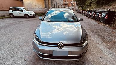 VW Golf Variant 1.0 TSI ConfortLine