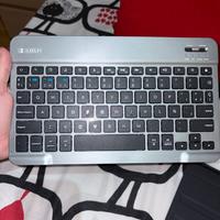 Tastiera Bluetooth compatibile con tutto