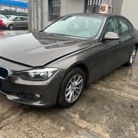 BMW 320 F30 berlina, anno 2016