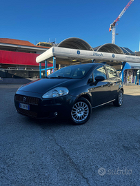 Fiat grande punto 1.3 mtj DIESEL NEOPATENTATI