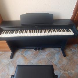 Piano elettrico digitale Roland
