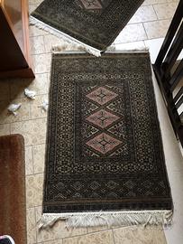 Tappeti scendiletto originali pakistani