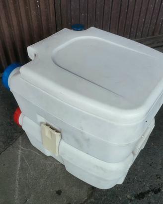 WC Quimico Porta Potti Fiamma + prodotti gratis