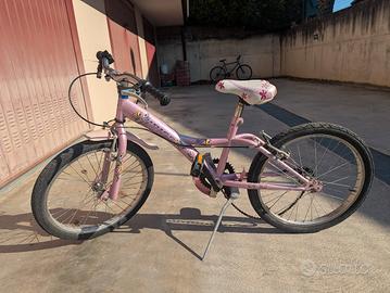 2 biciclette bambina  una piccola ed una 20"