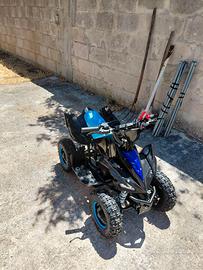 Mini quad a motore toxic  50cc ruota 6