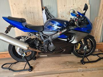 Suzuki GSX-R 750