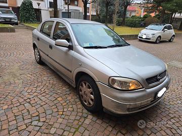 OPEL ASTRA 1600 1999 cambio automatico