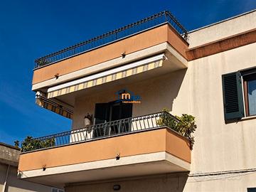 Casa di ampia metratura ad Alezio con 3 cam. letto